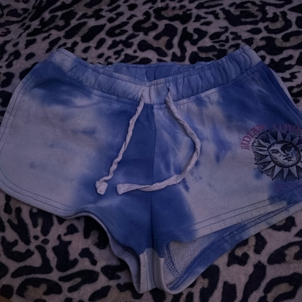 size small, brand, no comment